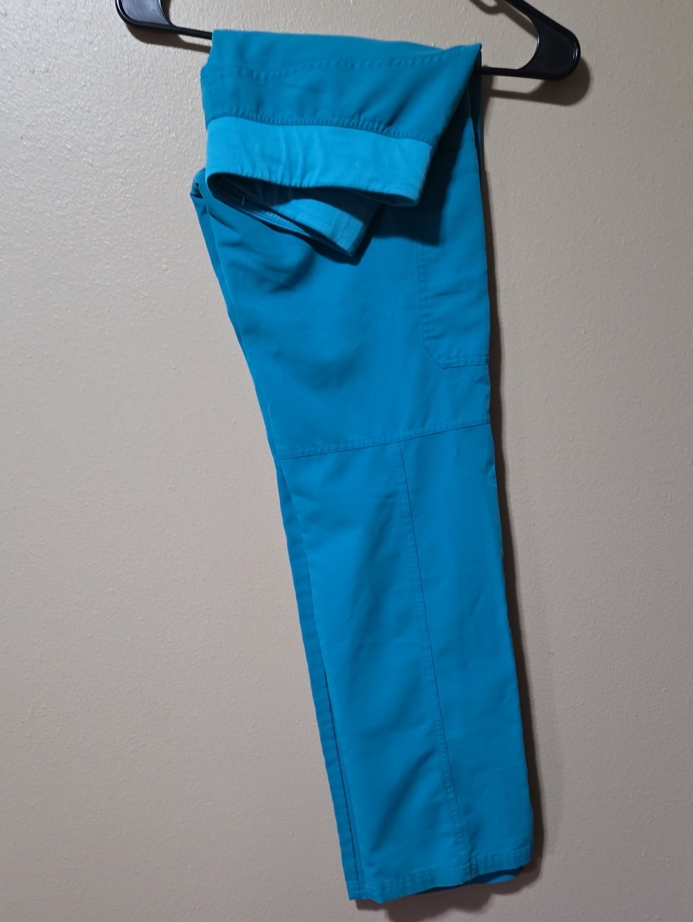 Women's Figs Kade Cargo Scrub Pants
